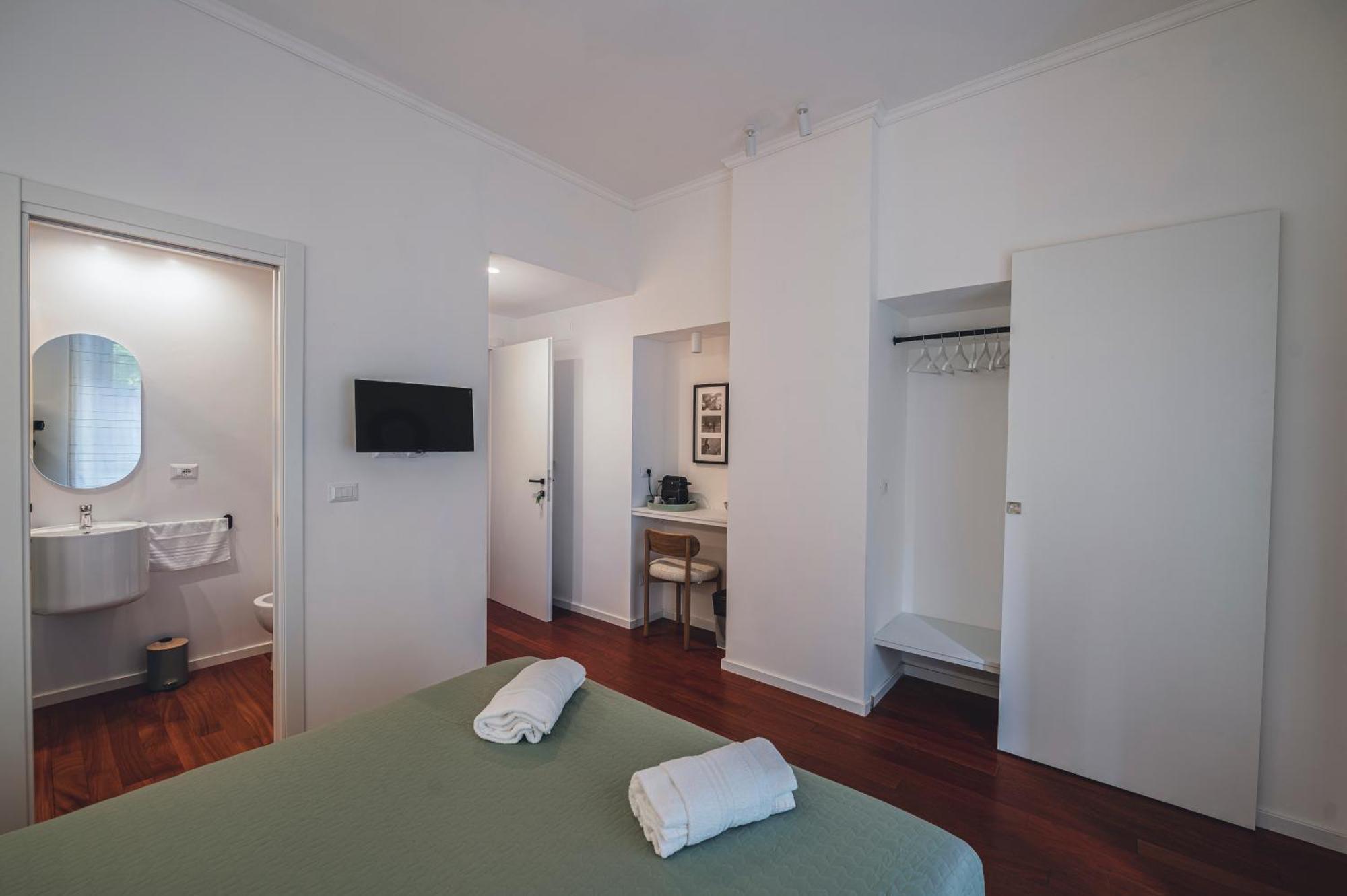 Habitat 42 Affittacamere *